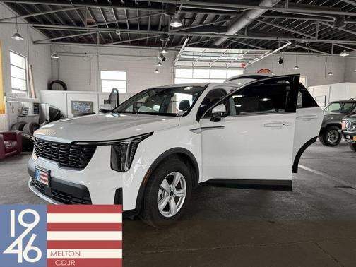 2025 Kia Sorento LX