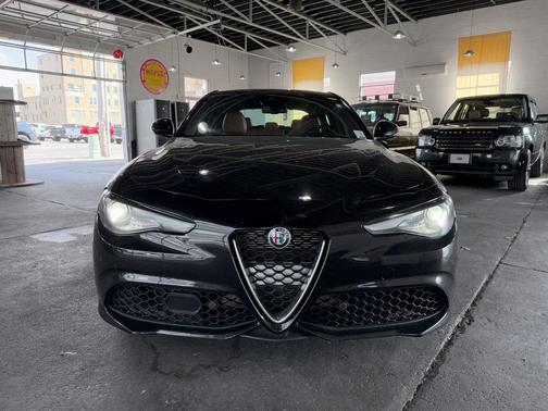 2023 Alfa Romeo Giulia Ti