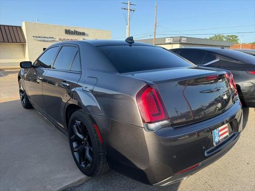 2023 Chrysler 300 Touring