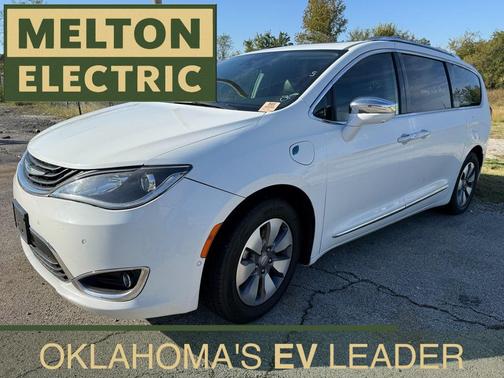 2018 Chrysler Pacifica Hybrid Limited