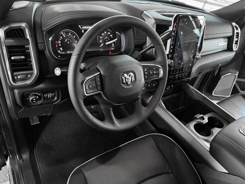 2025 RAM 2500 Laramie Crew Cab 4x4 6'4' Box