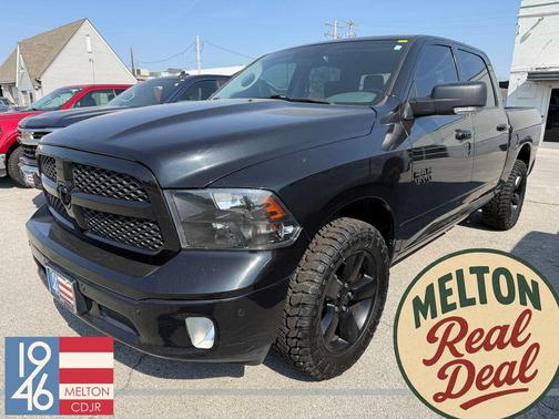 Brilliant Black Crystal Pearlcoat 2018 RAM 1500 Big Horn