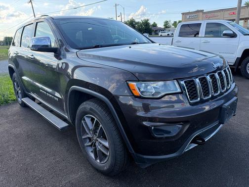 Luxury Brown Pearlcoat 2017 Jeep Grand Cherokee Limited