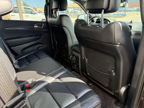 Luxury Brown Pearlcoat 2017 Jeep Grand Cherokee Limited