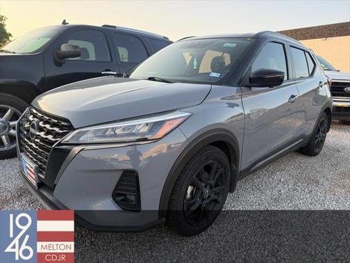 2023 Nissan Kicks SR