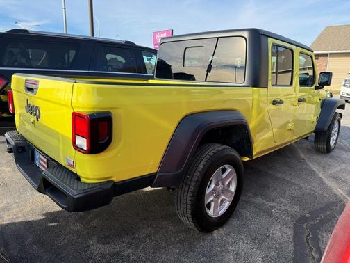 2023 Jeep Gladiator Sport S