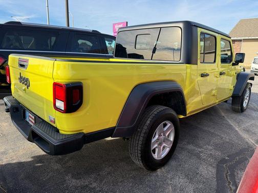 2023 Jeep Gladiator Sport S
