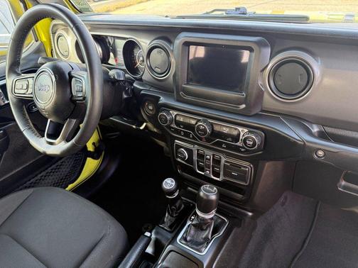 2023 Jeep Gladiator Sport S