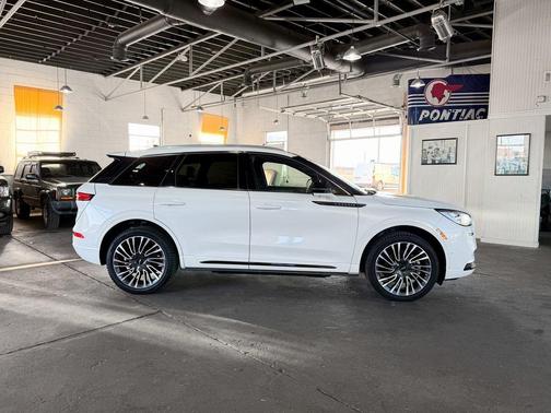 2022 Lincoln Corsair Grand Touring