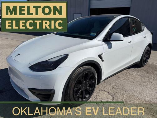 2022 Tesla Model Y Long Range Dual Motor All-Wheel Drive