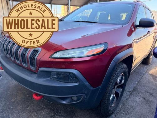 Deep Cherry Red Crystal Pearlcoat 2015 Jeep Cherokee Trailhawk