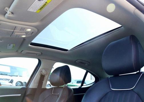 2021 Genesis G70 2.0T RWD