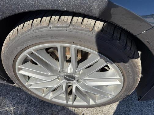 2021 Genesis G70 2.0T RWD