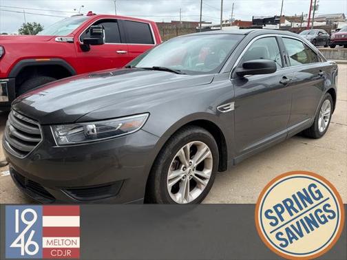 2017 Ford Taurus SE