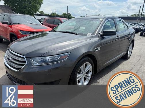 2017 Ford Taurus SE