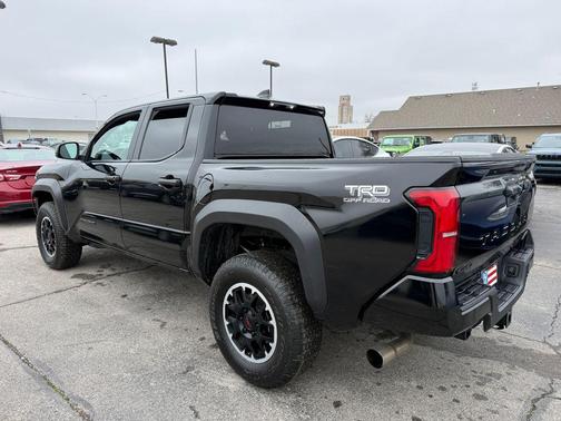2024 Toyota Tacoma TRD Off-Road