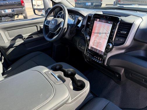 2026 RAM 3500 Tradesman Crew Cab 4x4 8' Box