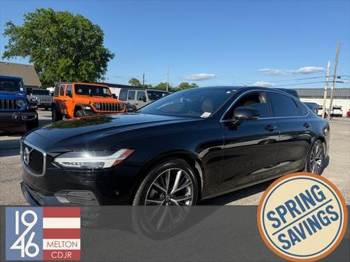 2018 Volvo S90 T5 Momentum
