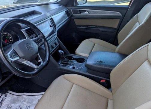 2020 Volkswagen Atlas Cross Sport 2.0T SE w/Technology
