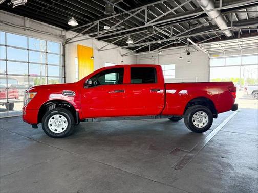 2022 Nissan Titan XD S
