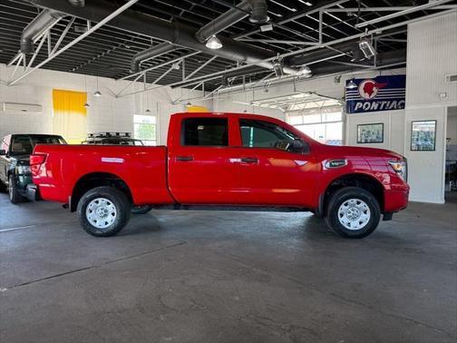 2022 Nissan Titan XD S