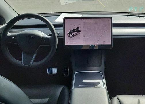 2022 Tesla Model Y Long Range Dual Motor All-Wheel Drive