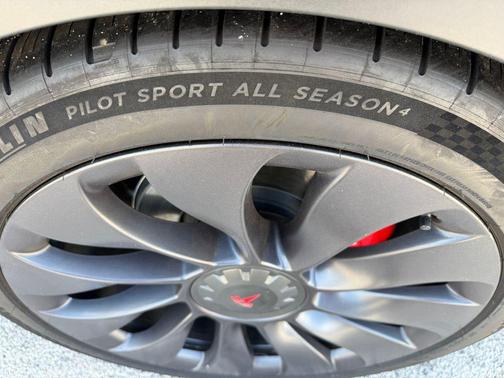 Gray 2020 Tesla Model Y Performance Dual Motor All-Wheel Drive