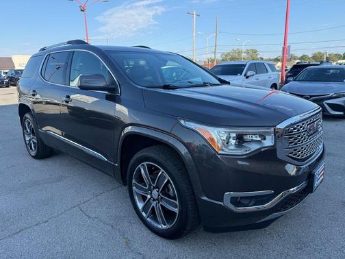 2019 GMC Acadia Denali