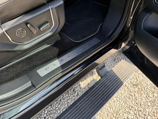 Tuxedo Black Metallic 2015 Ford F-150 Platinum