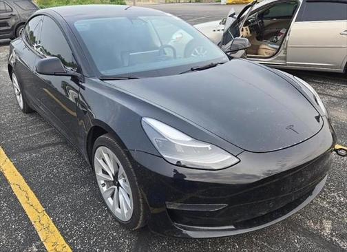 2022 Tesla Model 3 Standard Range
