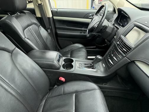 2015 Lincoln MKT EcoBoost