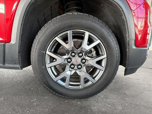 2023 GMC Acadia AWD SLT