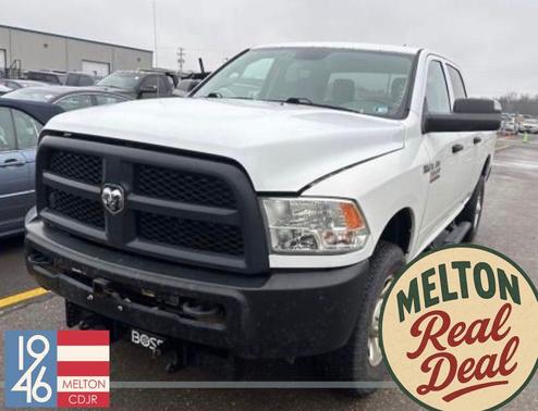 2017 RAM 3500 Tradesman Crew Cab 4x4 6'4' Box