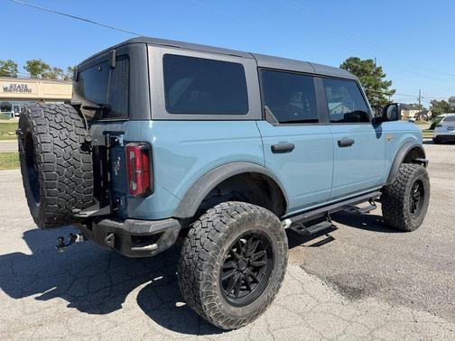 2022 Ford Bronco Badlands