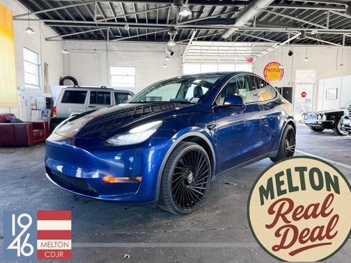 2022 Tesla Model Y Long Range Dual Motor All-Wheel Drive