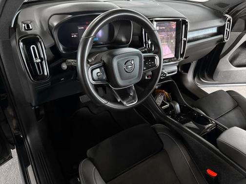 2023 Volvo XC40 Recharge Pure Electric Twin Plus