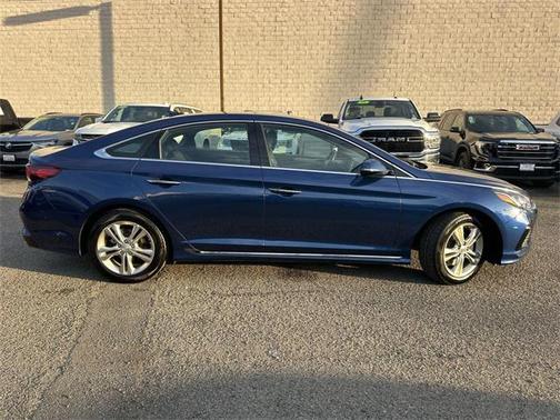 2018 Hyundai SONATA Sport