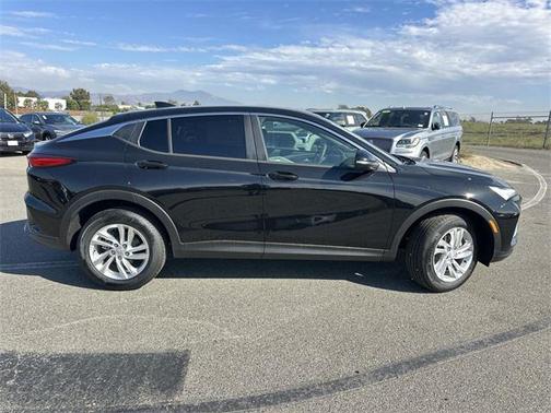 2025 Buick Envista Preferred FWD