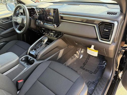 Onyx Black 2026 GMC Canyon Elevation