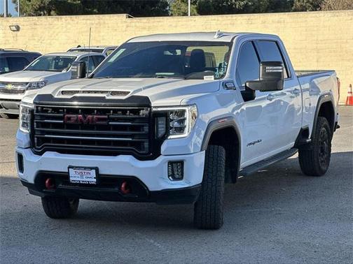 2022 GMC Sierra 2500 AT4