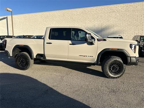 2026 GMC Sierra 2500 AT4
