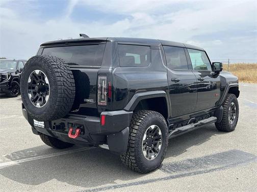 2025 GMC HUMMER EV SUV 2X