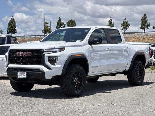 Summit White 2026 GMC Canyon Elevation