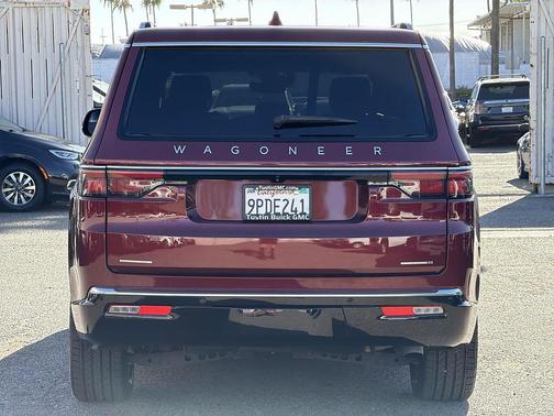 Velvet Red Pearlcoat 2022 Jeep Wagoneer Series II 4x4