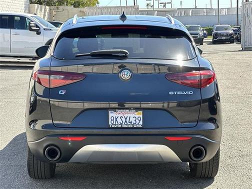 2019 Alfa Romeo Stelvio Ti