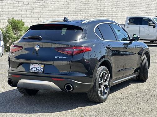 2019 Alfa Romeo Stelvio Ti