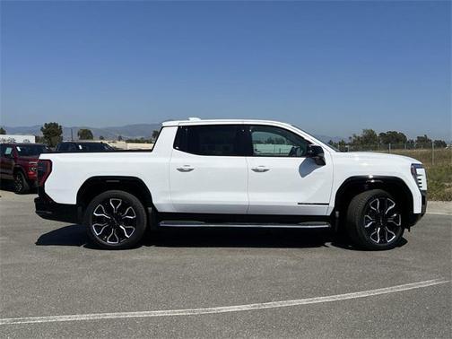 2025 GMC Sierra EV Max Range Denali