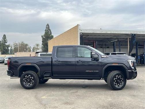 2026 GMC Sierra 2500 AT4
