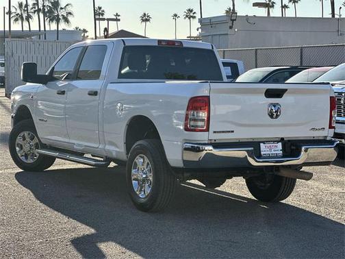 2024 RAM 2500 Big Horn Crew Cab 4x4 6'4' Box