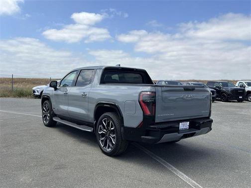 2025 GMC Sierra EV Extended Range Denali